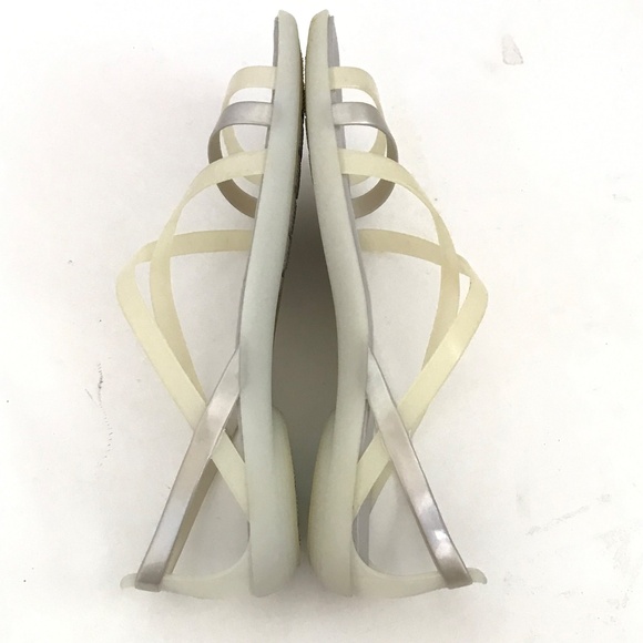 CROCS Isabella Strappy Sandals Flat Comfort Sandals Yellow Women’s  Size 8 - Picture 13 of 16